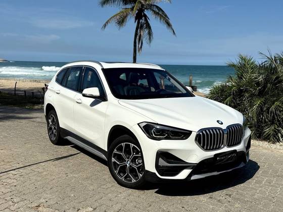 BMW X1 2.0 16V TURBO ACTIVEFLEX SDRIVE20I X-LINE 4P AUTOMÁTICO BMW X1 2.0 16V TURBO ACTIVEFLEX SDRIVE20I X-LINE 4P AUTOMÁTICO